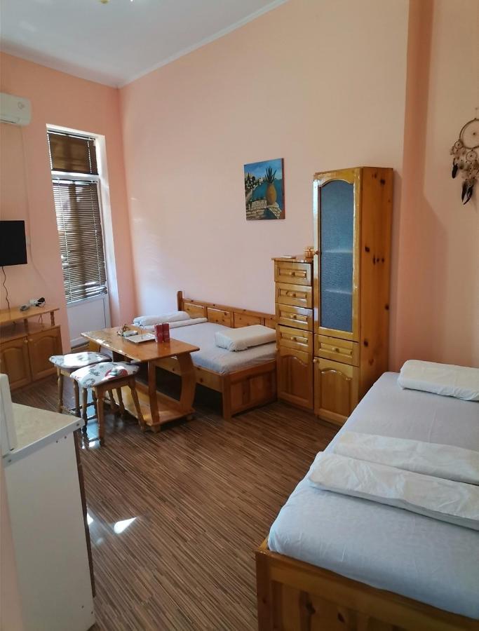 Matrona Guest House Balchik Exterior foto